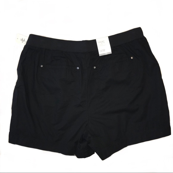 Style & Co Woman Cargo Shorts - Picture 6 of 8